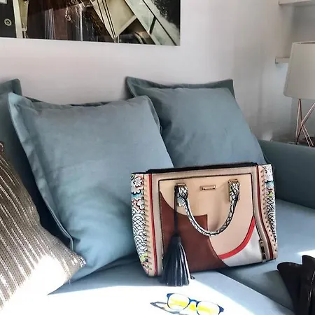 Piso Algorta+Wifi Gratis+Parking.Cerca De Bilbao. *