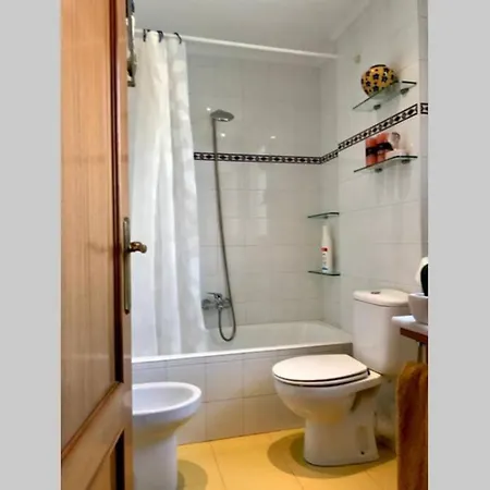 Piso Algorta+Wifi Gratis+Parking.Cerca De Bilbao. Апартаменты Гечо